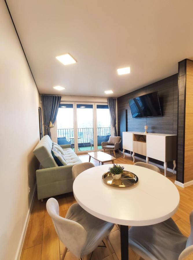 Zablocie 35 By Homeprime Krakow Ngoại thất bức ảnh